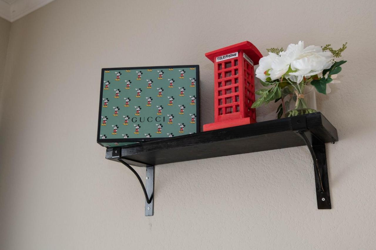Gucci Mickey And Maxico Lofts Free Parking And Wifi Apartamento *